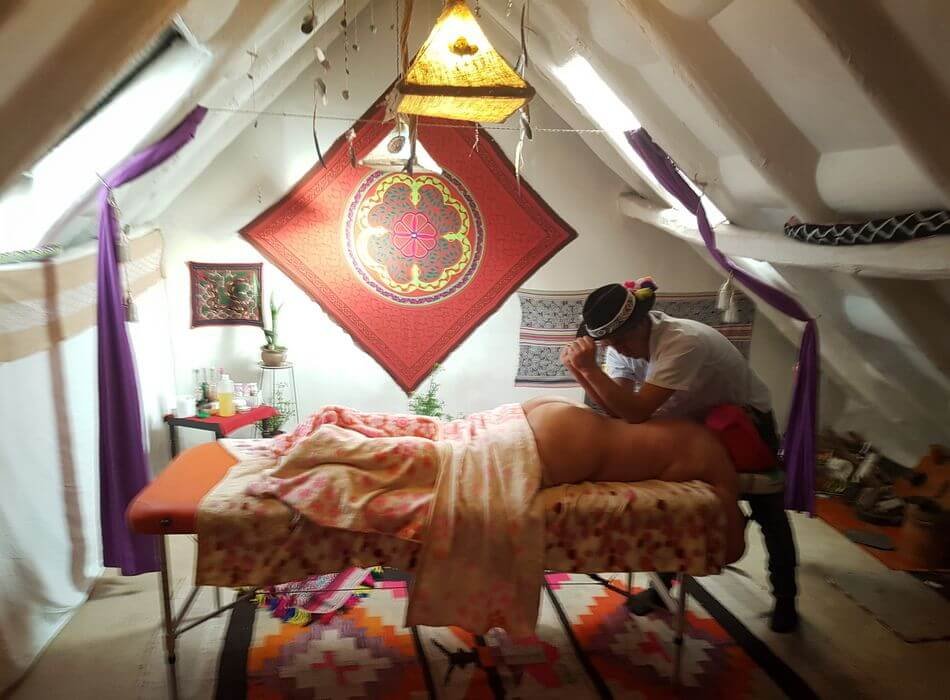 relaxing massage Ayahuasca Cusco